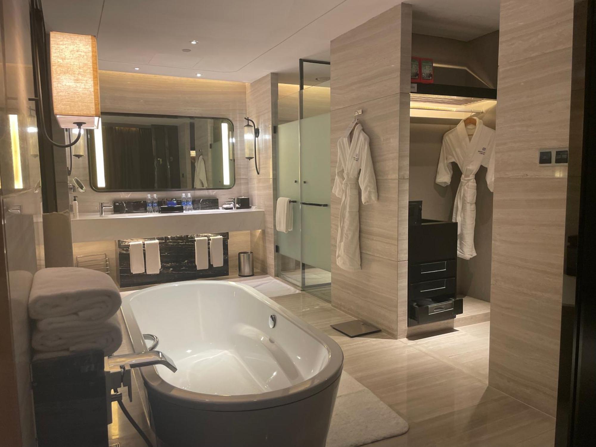 Wanda Realm Hotel Wuhu Extérieur photo